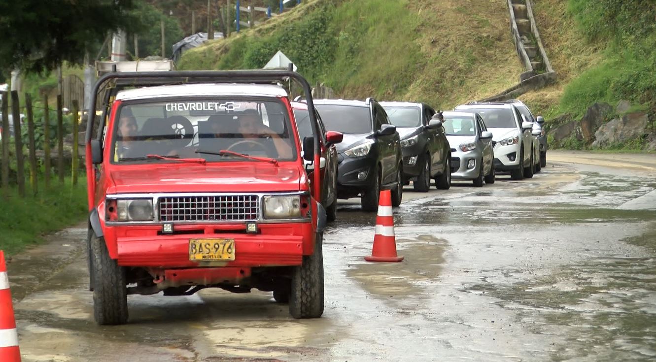 Ojo Estas son alguna vías cerradas en Antioquia