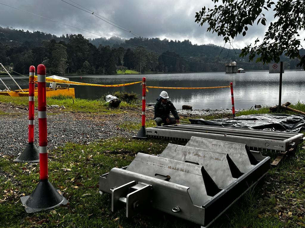 Iniciaron los trabajos en embalse la Fe y con estos la interrupción del