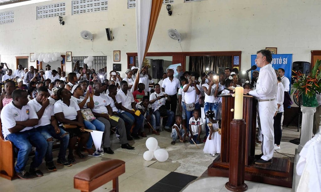 En Bojayá, Chocó, el Jefe del Estado ofreció este domingo a las víctimas el Premio Nobel de la Paz que le concedió el Comité Noruego el pasado viernes.