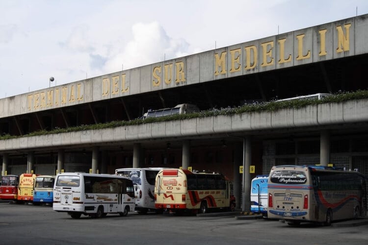 Image result for terminal del sur medellin