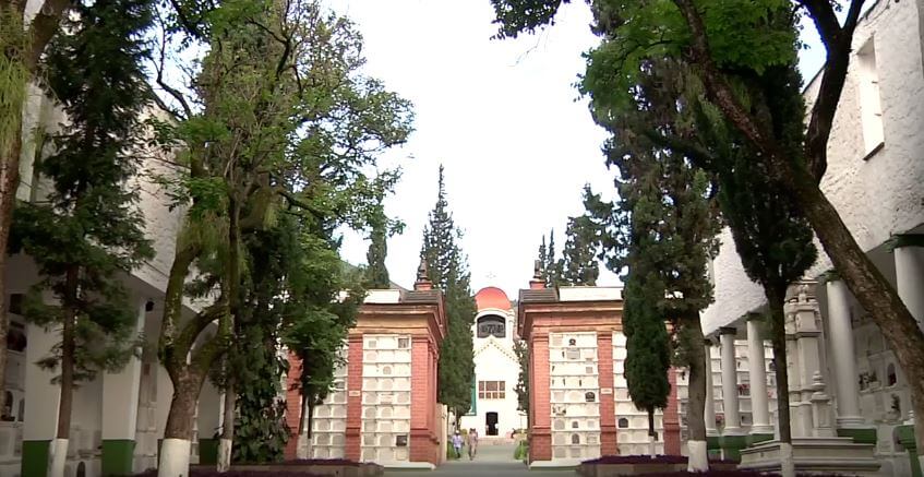 Cementerio Museo San Pedro reabre servicios funerarios y culturales