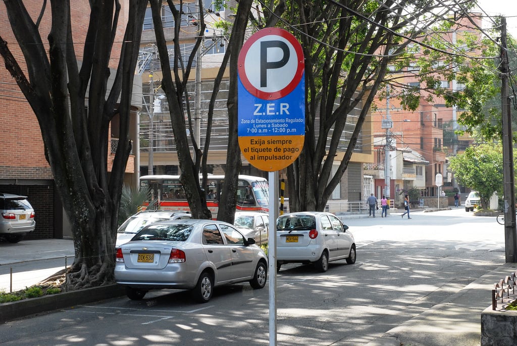 El pago de estacionamiento regulado inició desde el 12 de mayo