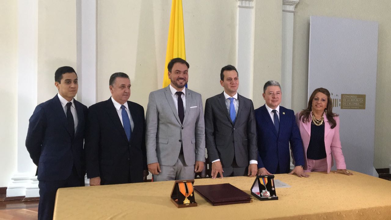 Congreso de la República entregó reconocimiento a Telemedellín por sus 20 años