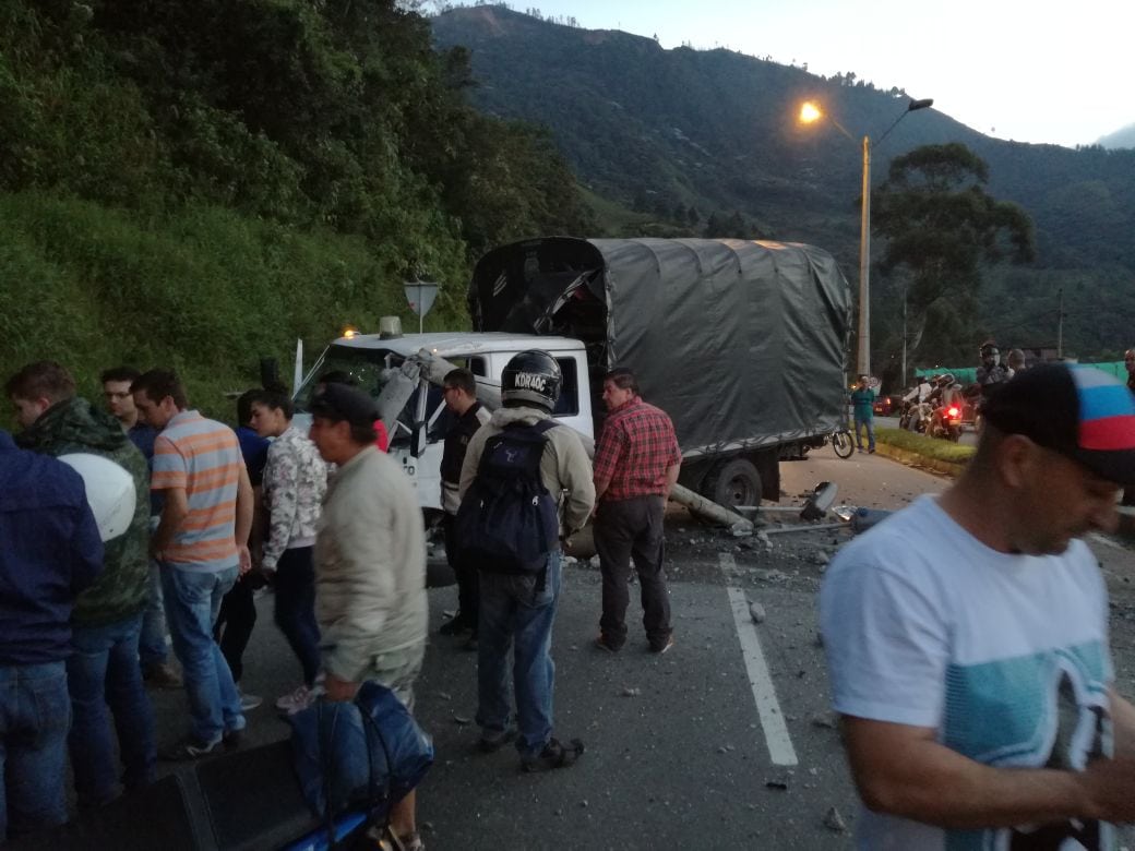 Accidente de tránsito en la vía a Rionegro dejó una persona muerta