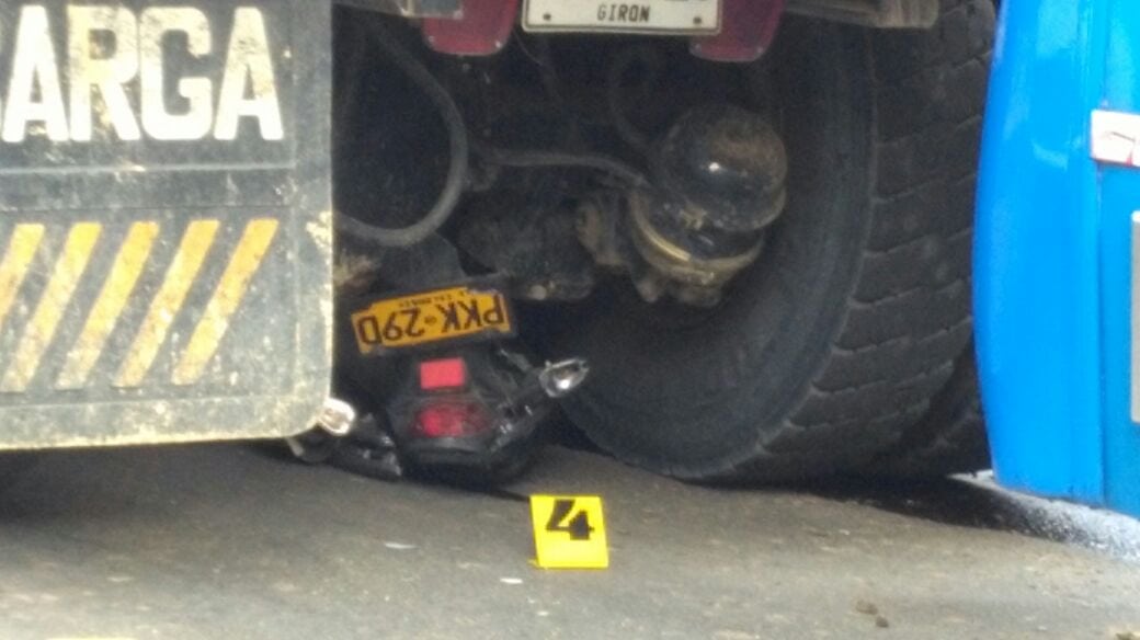 Motociclista falleció luego de choque múltiple en el barrio Belén