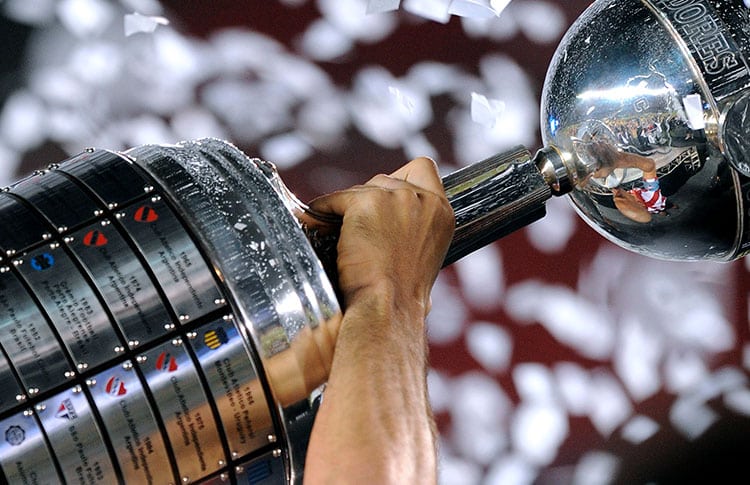 Copa Libertadores se definirá con final única desde el 2019: Conmebol