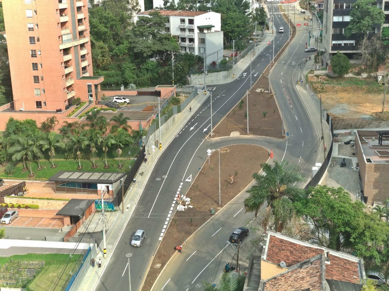 Ya está habilitada la doble calzada de la Loma de Los Parra en El Poblado