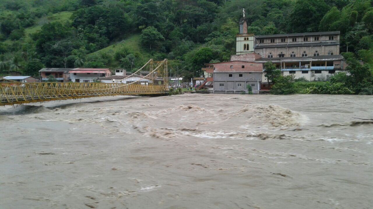 Ordenan evacuación a las familias que están cerca a las riberas del Río Cauca