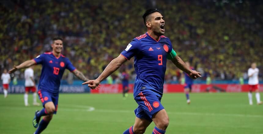 Alegría por tres: Colombia venció a Polonia y sigue viva en el Mundial