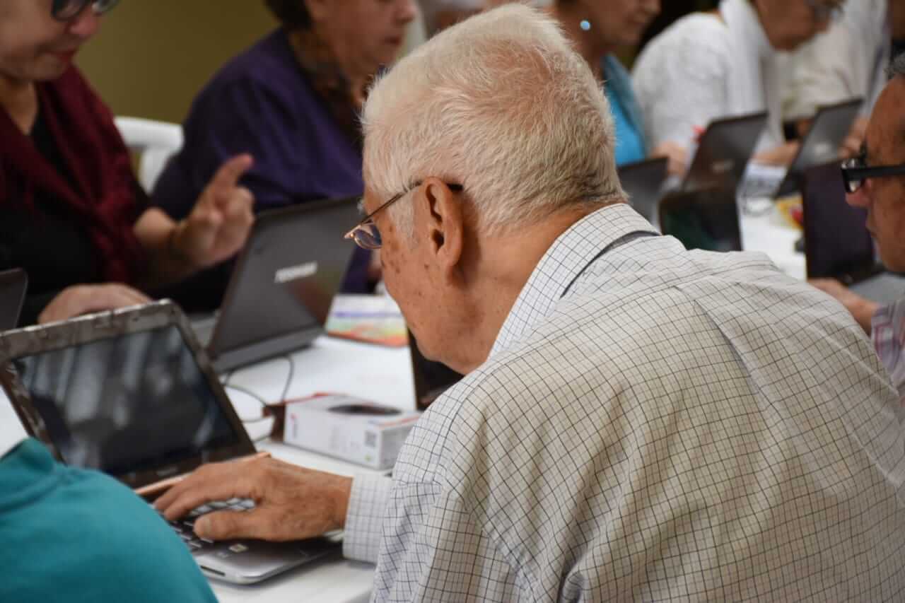 Aumentó la población de adultos mayores en Medellín