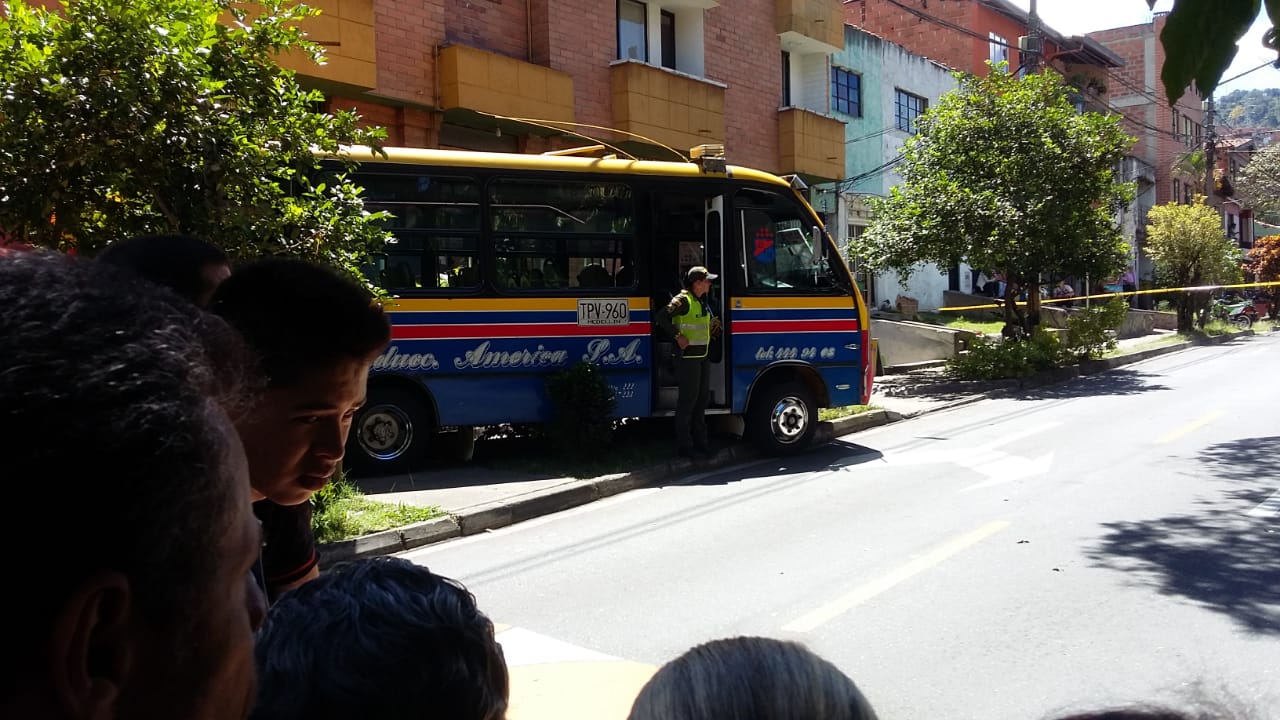 Investigan un nuevo homicidio de un conductor de bus en la Comuna 13