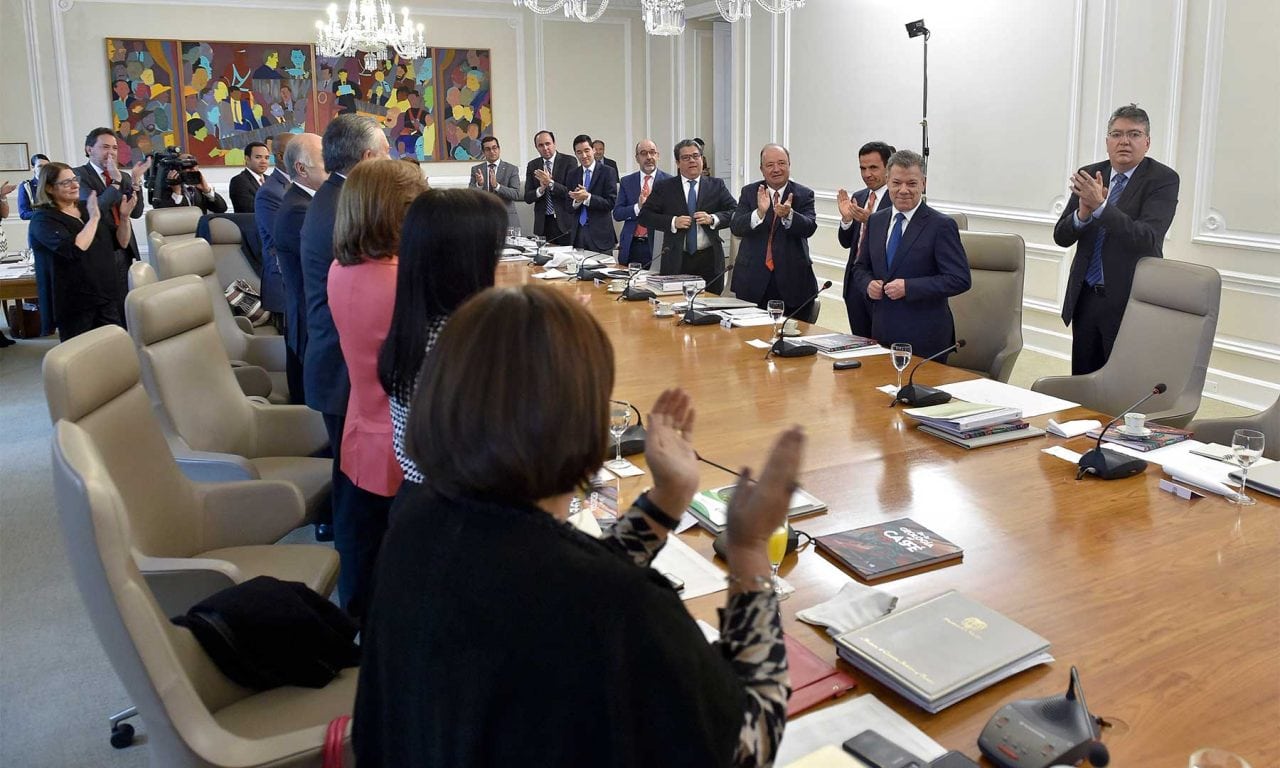 Entre lágrimas, Juan Manuel Santos se despidió de su gabinete ministerial