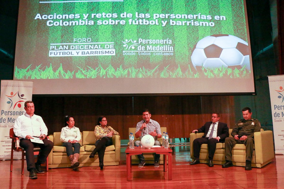 Se realizó en Medellín el foro para el Plan Decenal de Fútbol y Barrismo