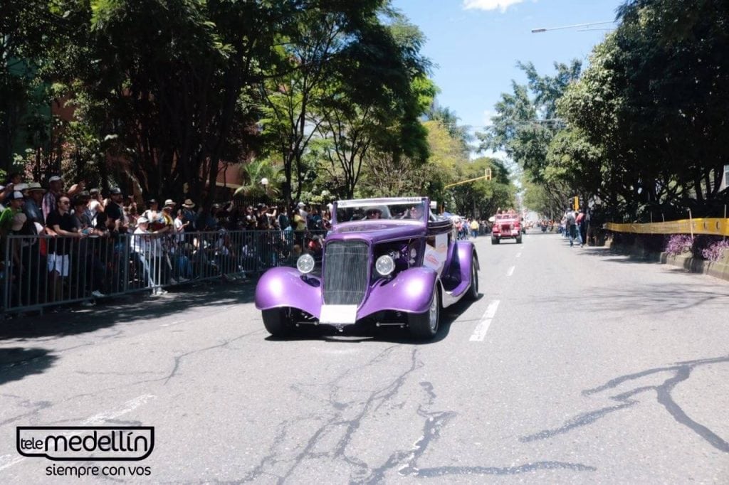 Desfile autos clásicos 2018