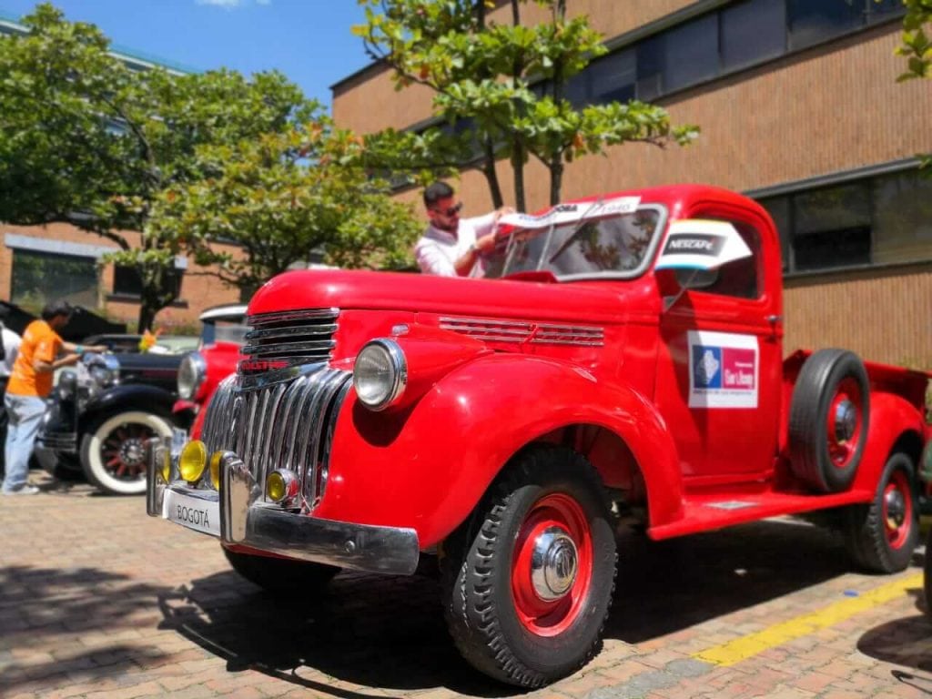 Desfile autos clásicos 2018