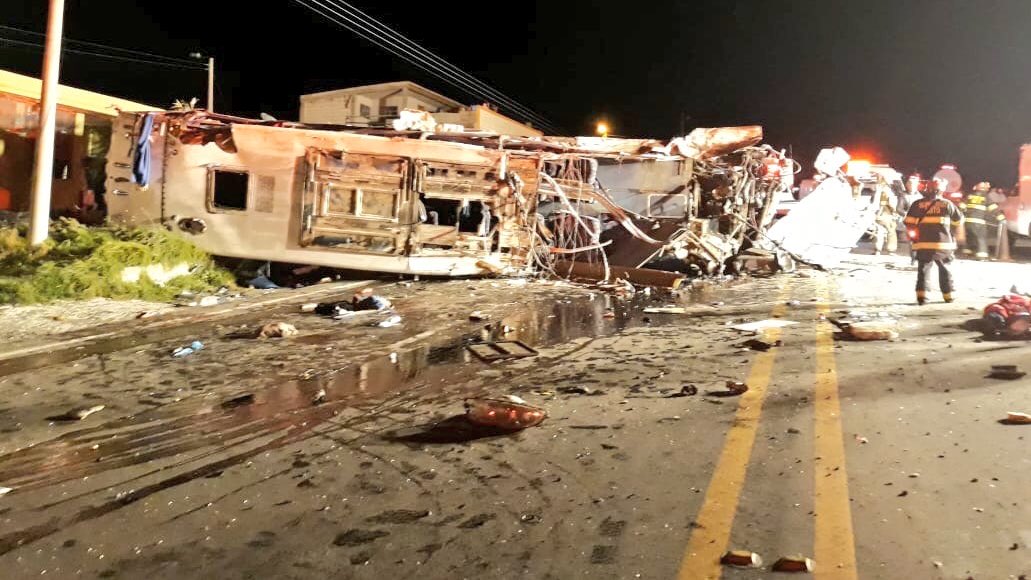 Accidente de bus en Quito deja 24 muertos, en su mayoría colombianos