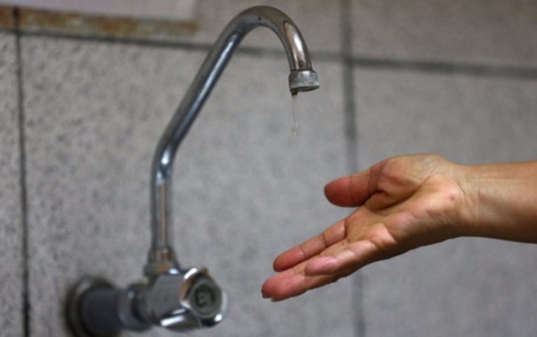 ¡Ojo! Conozca los horarios de interrupción de agua en su barrio el 23 y 24 de julio