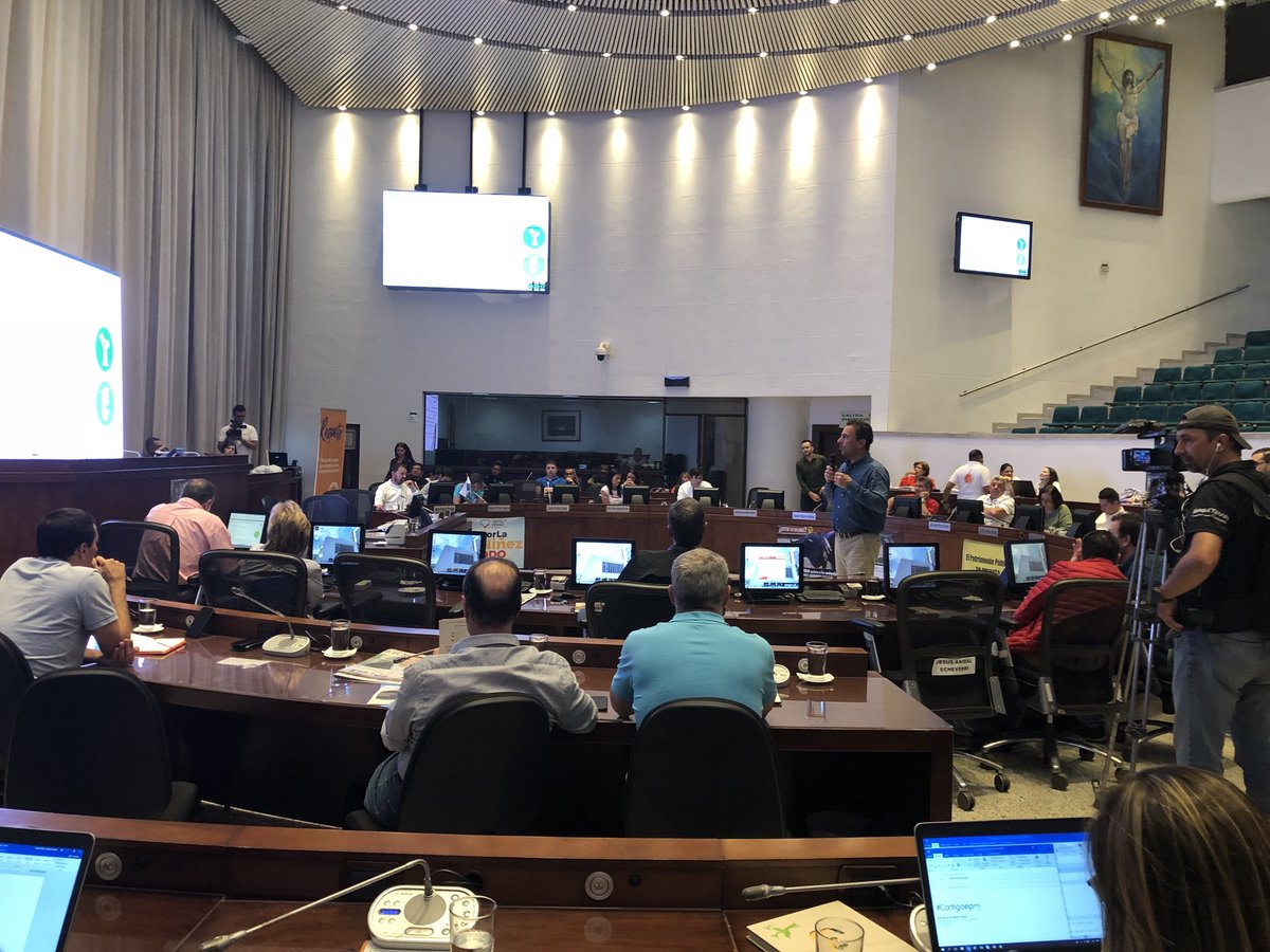 Concejo de Medellín sigue analizando posible enajenación de acciones de EPM