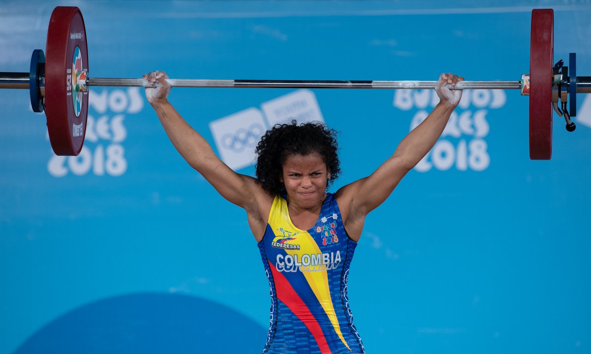 Yineth Santoya ganó plata en el levantamiento de pesas en los Olímpicos