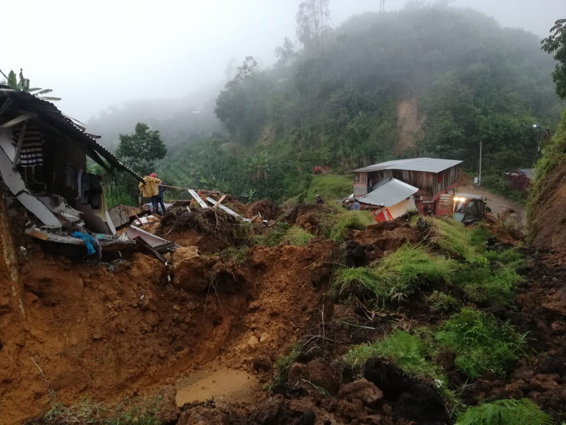 23 municipios antioqueños están en alerta naranja por deslizamiento de tierra