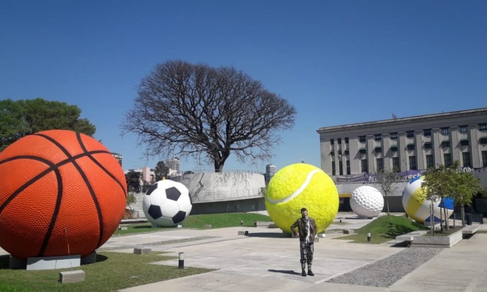 Cinco esferas gigantes llaman la atención en los JJOO de la Juventud