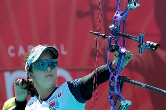 Sara López está preparada para el Nacional Interligas de tiro con arco