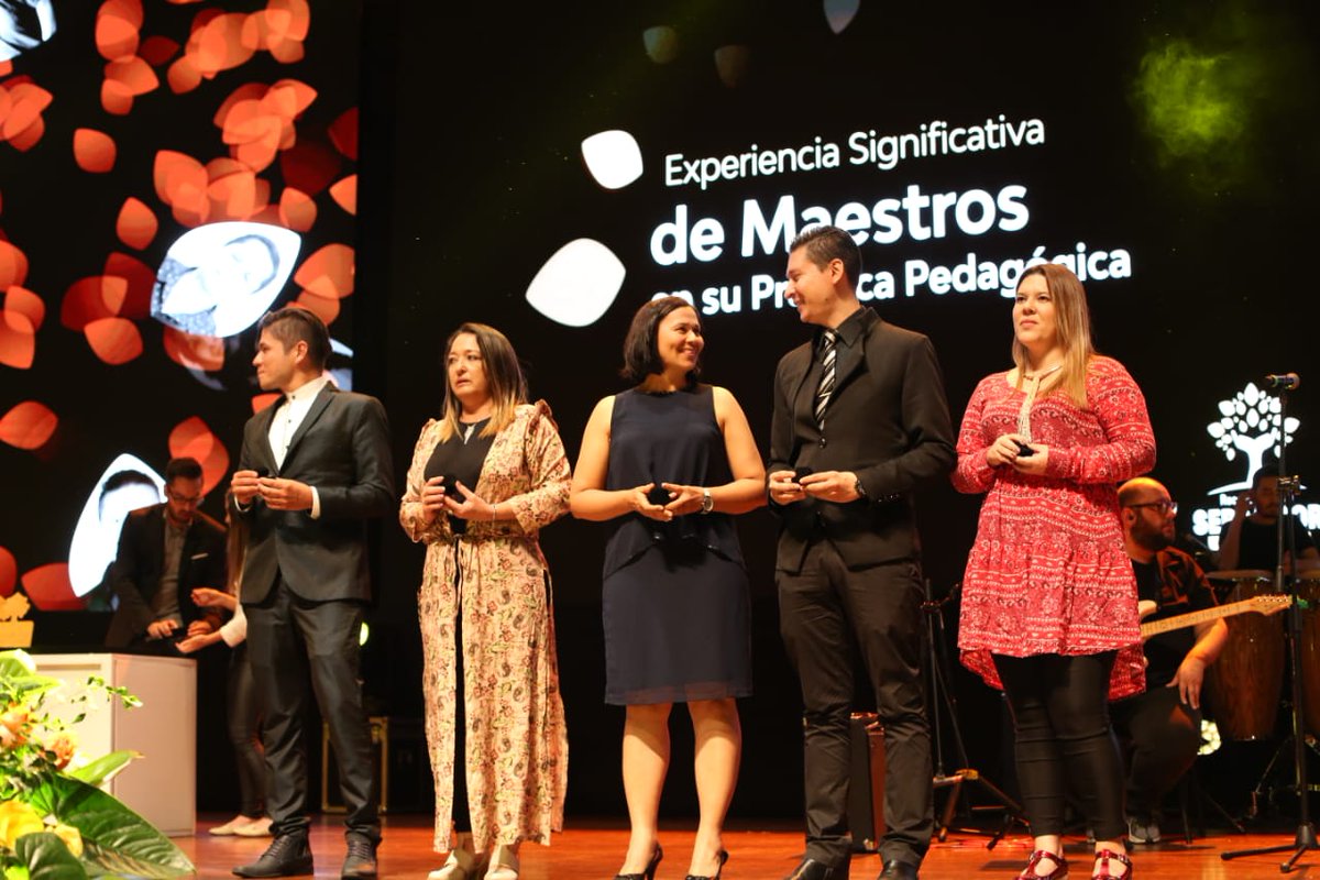Fueron exaltados los mejores de la educación en Medellín