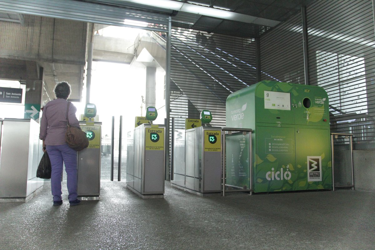 Instalan punto de Recarga Verde en estación Itagüí del Metro