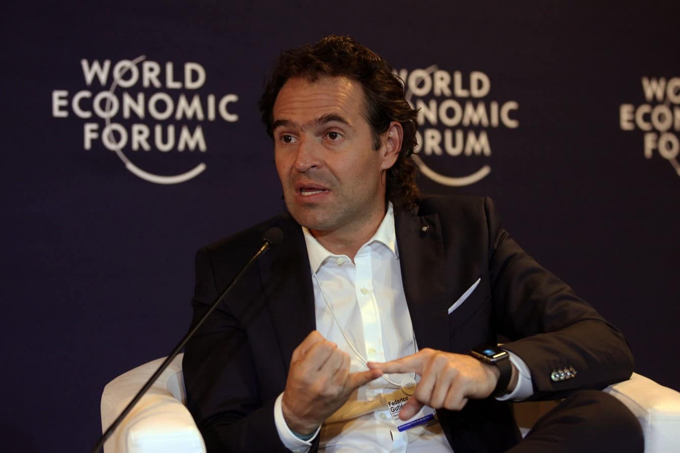 Alcalde de Medellín participa en el Foro Económico Mundial en Suiza