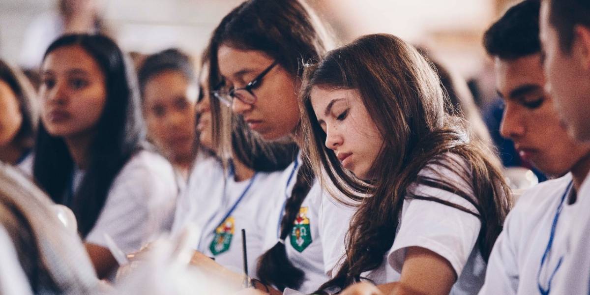 Este lunes iniciarán las clases en los colegios públicos de Medellín