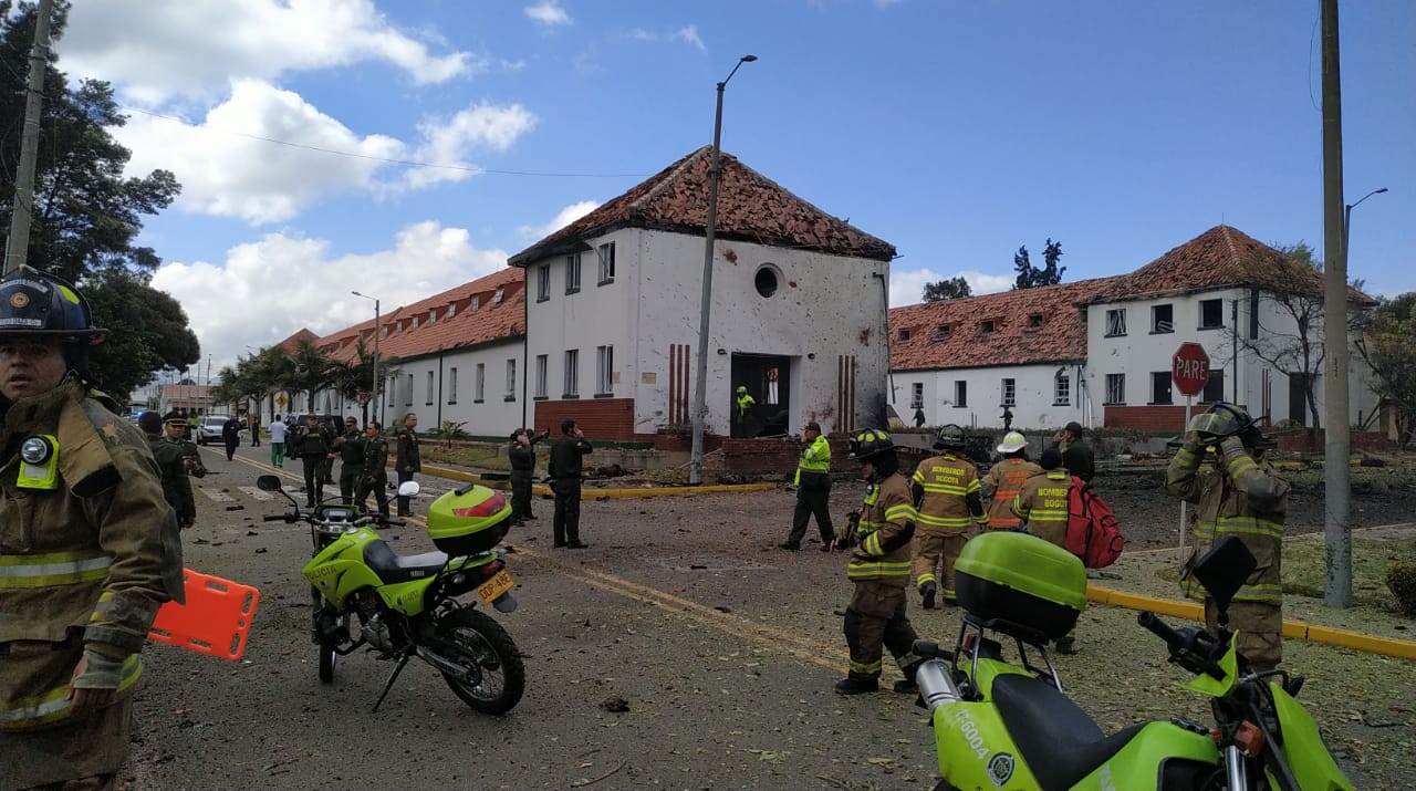 Al menos 21 muertos tras explosión en Escuela de Cadetes de Bogotá