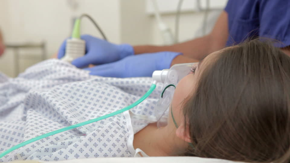 Mujer en coma desde hace más de 10 años dio a luz en Estados Unidos