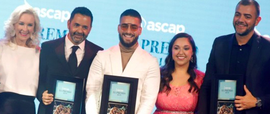 El reguetonero paisa Maluma recibió premio a compositor del año