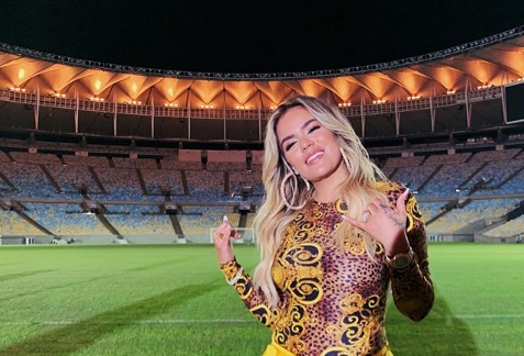 Karol G interpretará la canción oficial de la Copa América de Brasil