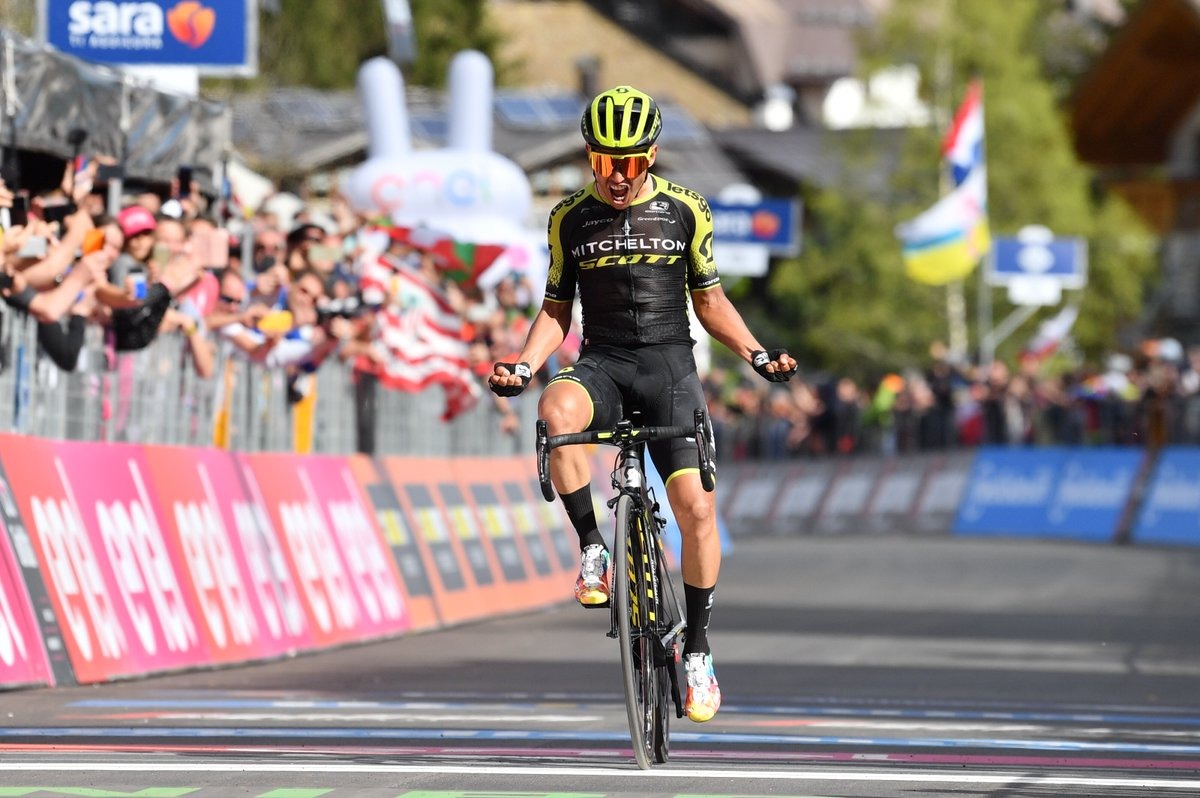¡Victoria colombiana en el Giro! Esteban Chaves ganó la etapa 19