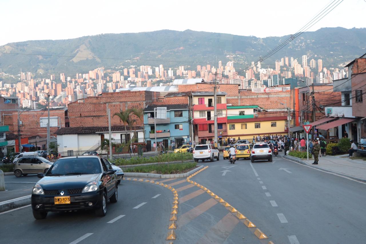 1,8 k de nuevas vías, andenes y ciclorruta hacen parte de Altos del Rodeo