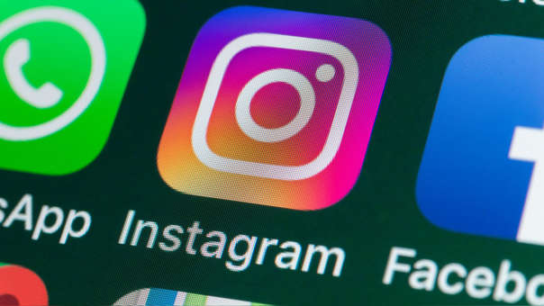 Usuarios reportan fallas en WhatsApp, Facebook e Instagram