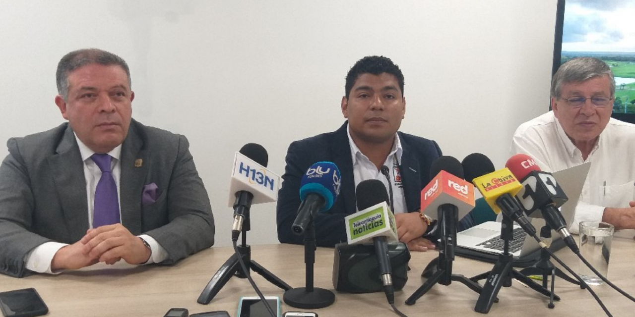 Guerra y Peláez rechazaron decisión del juez en caso del excontralor