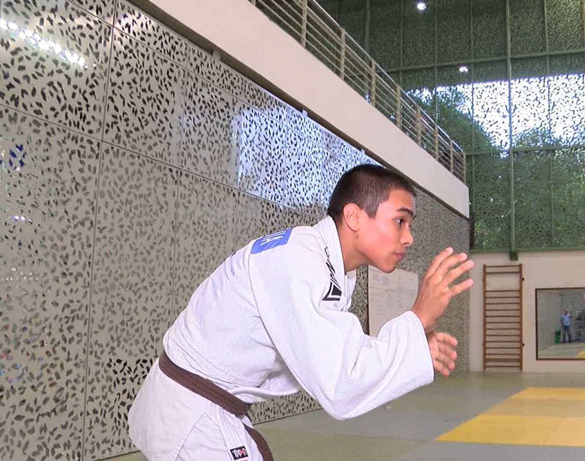 El judoca paisa Mateo Mejía se alista para el Campeonato Mundial en Kazajistán