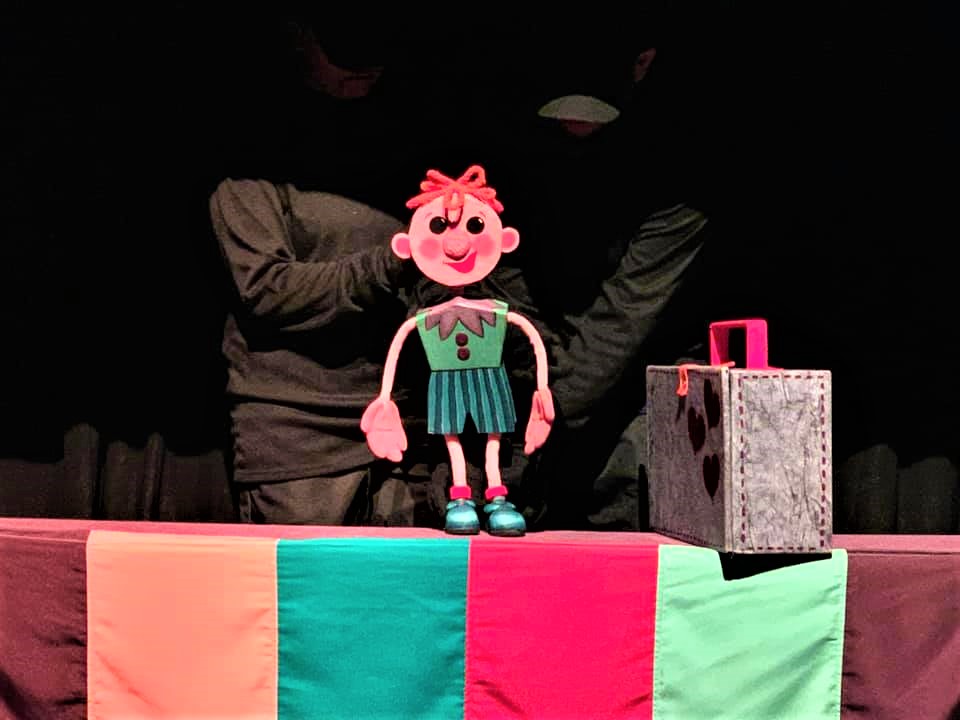 Vive la magia del teatro infantil con el Titirifestival del Manicomio de Muñecos