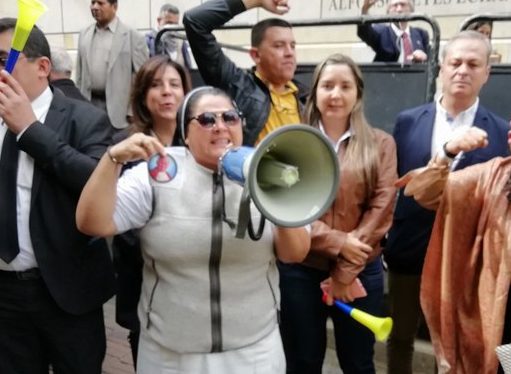 (Video) Adriana, la monja que apoyó al expresidente Uribe en la indagatoria