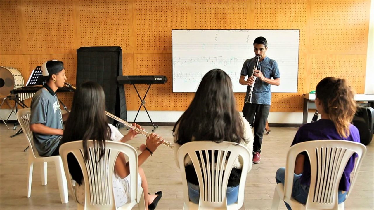 Escuela de Música de Belén Rincón beneficia a más de 800 niños y jóvenes