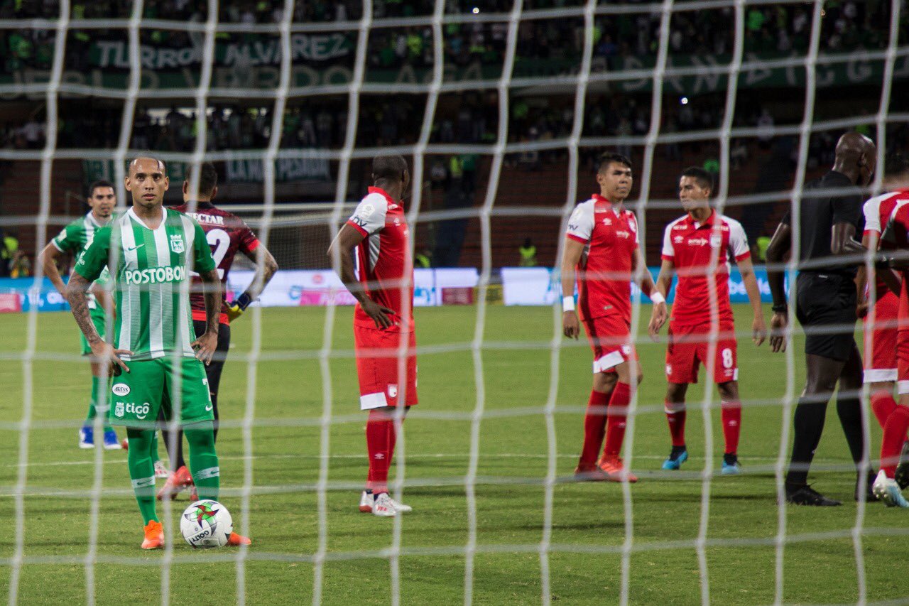 Nacional buscará mantener el liderato de la Liga en partido con Santa Fe