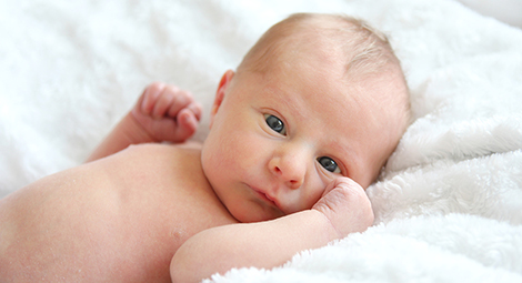 Conozca los mitos, las verdades y los cuidados de los recién nacidos