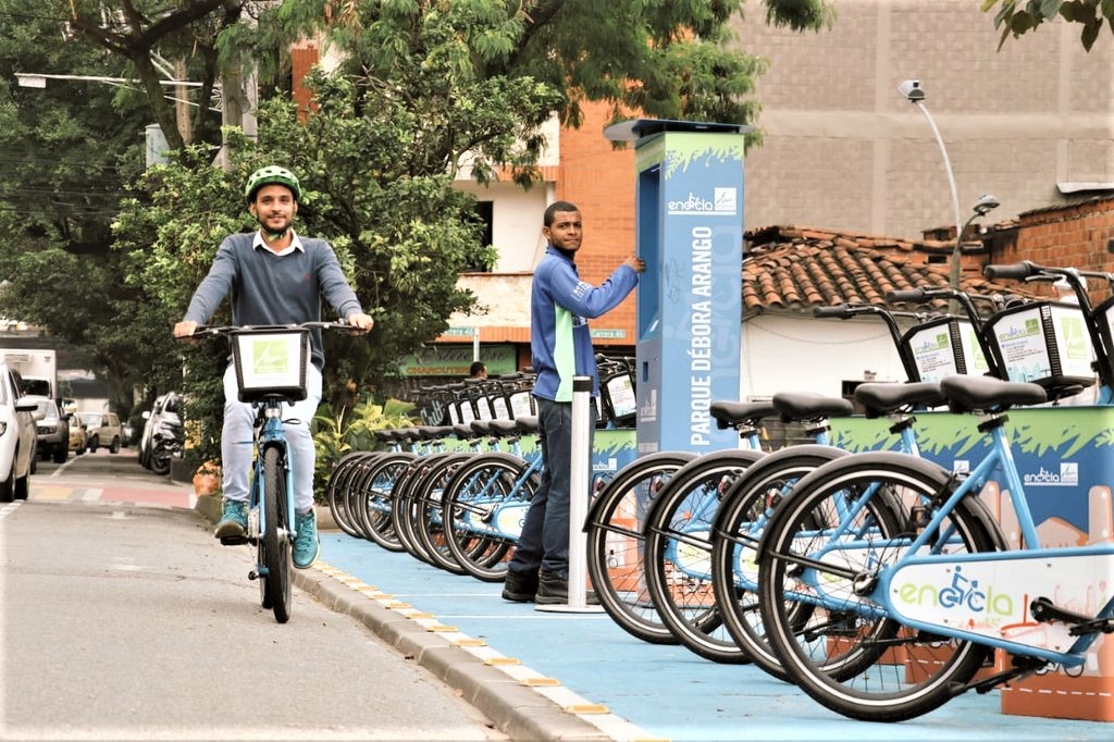 Con 150 bicicletas y 16 nuevas estaciones, Encicla llegó a Envigado