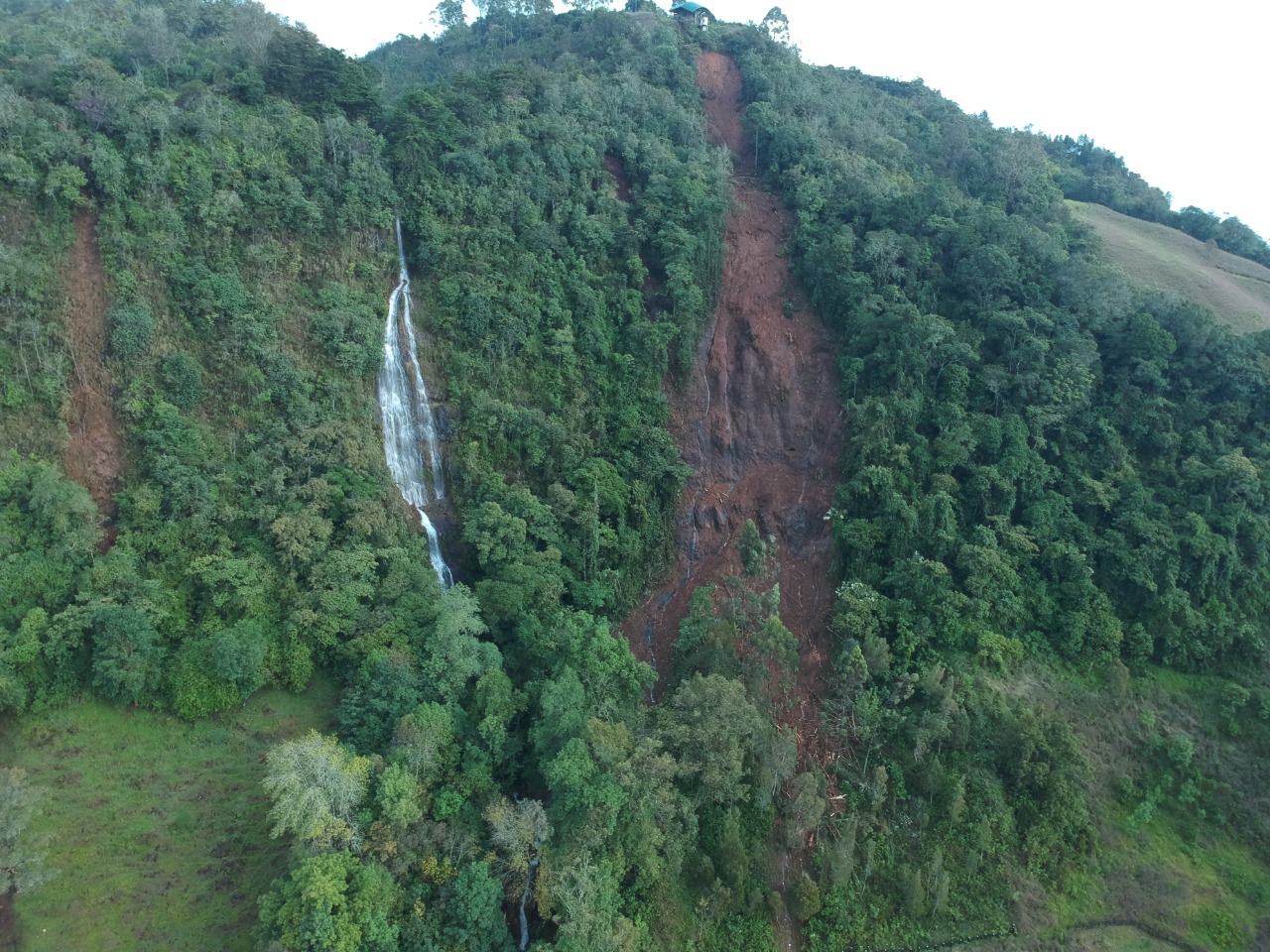 Alerta roja en el Municipio de Jericó por fuertes lluvias