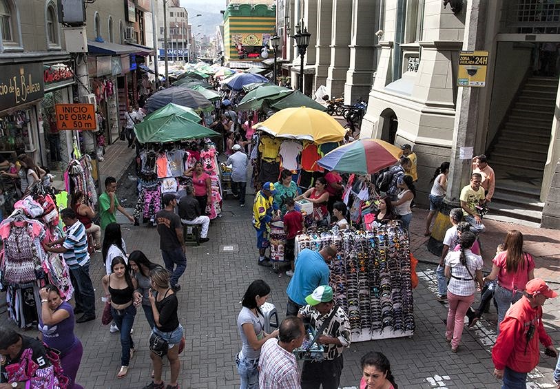 34 % de los comerciantes colombianos reportaron disminución en sus ventas para abril