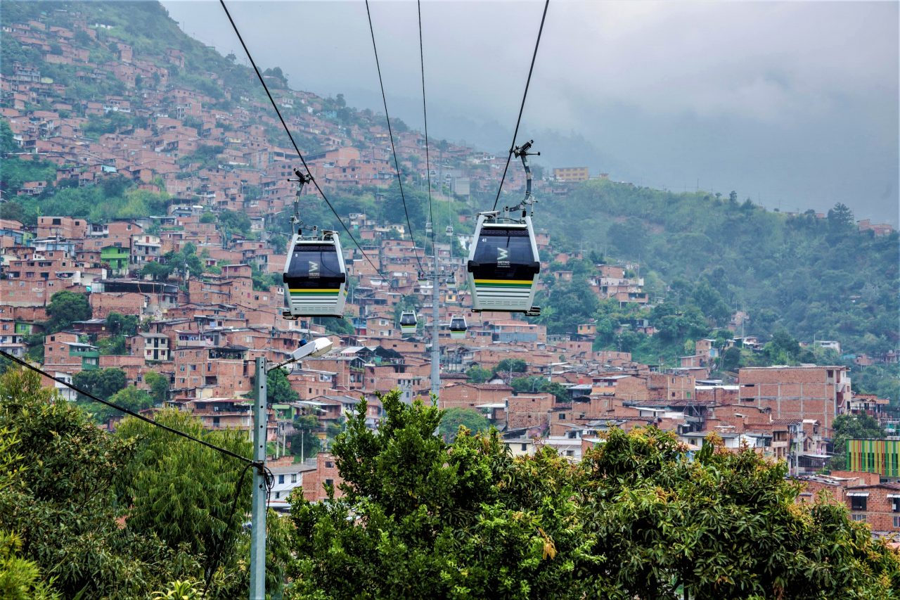 Conozca la razones del por qué el Metrocable se debe frenar en ocasiones de  lluvia