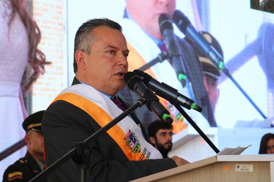 Edgar Augusto Gallego Arias se posesionó como alcalde de Barbosa