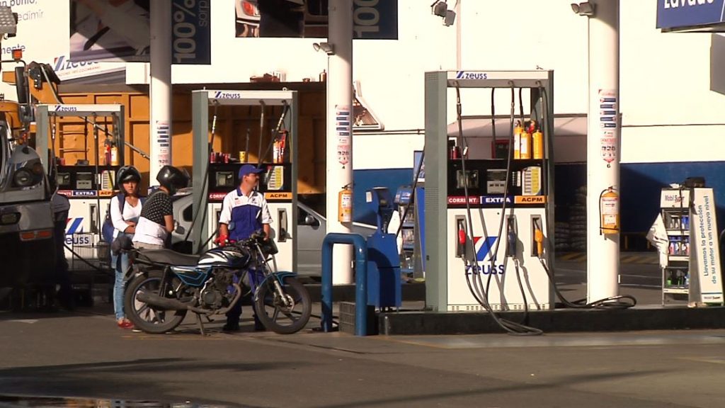 estación de gasolina